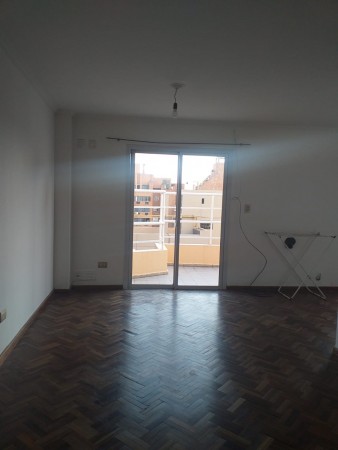 Alquilo departamento en Nueva Cordoba