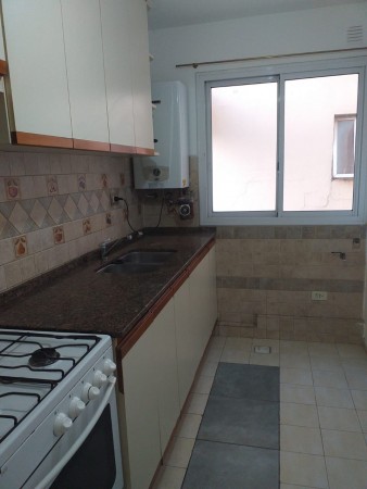 Alquilo departamento en Nueva Cordoba