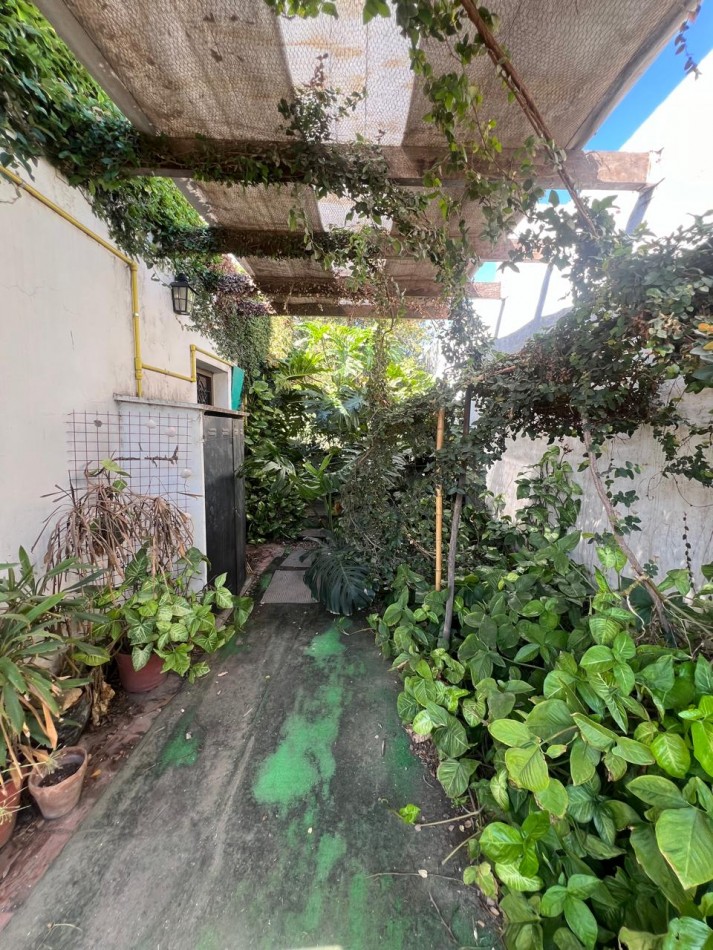 se vende casa en Altos de Velez Sarsfield