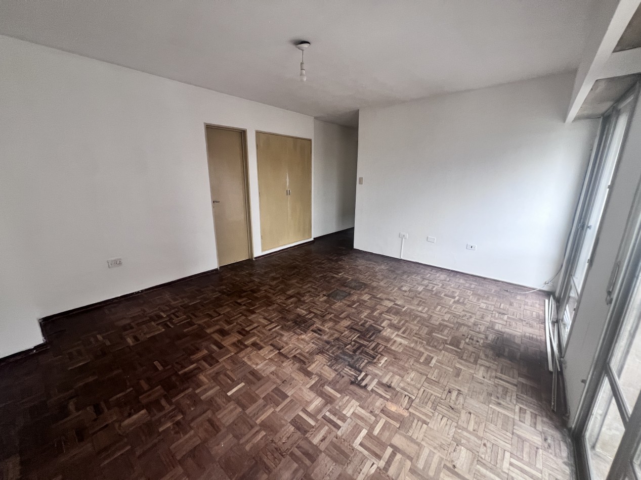 Vendo monoambiente en el centro!