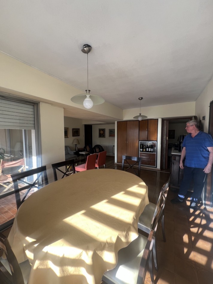 Venta de departamento zona Cañada!