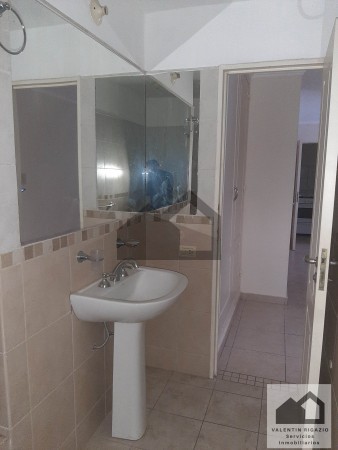 Vendo departamento en Nueva Córdoba 