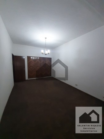 Alquilo Casa para destino comercial