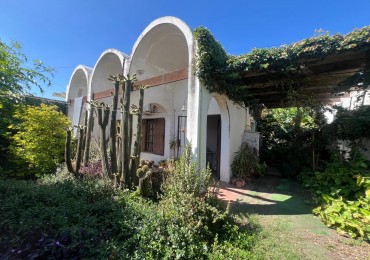 se vende casa en Altos de Velez Sarsfield
